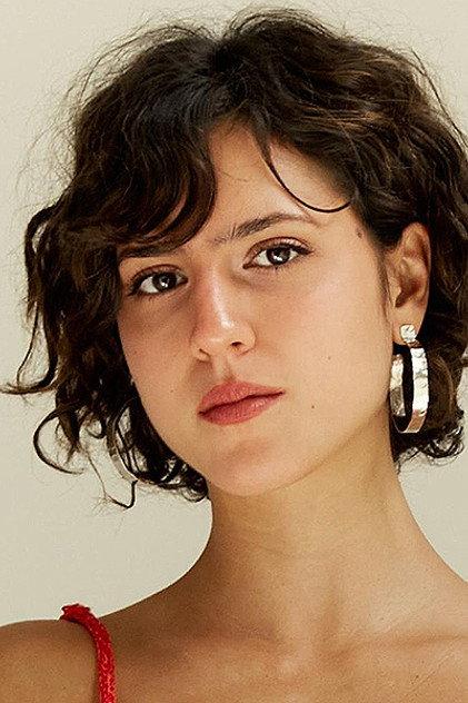 Flora Camolese - Actor Profile Photo