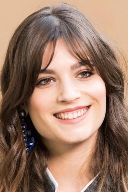 Alma Jodorowsky - Actor Profile Photo