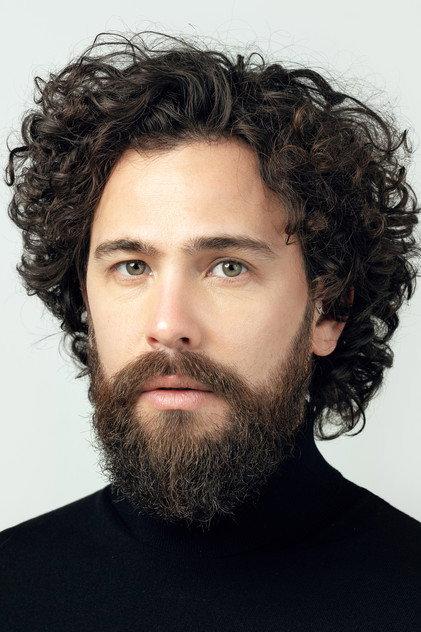 Héctor Medina - Actor Profile Photo