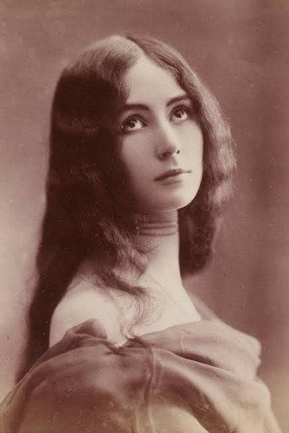 Cléo de Mérode - Actor Profile Photo