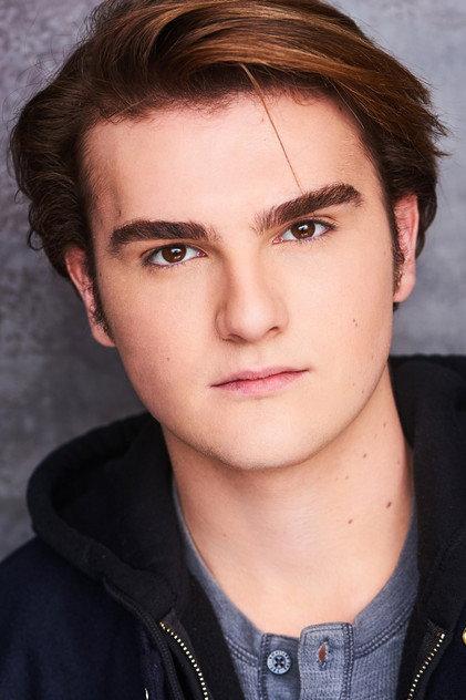 Jake Elliott - Actor Profile Photo
