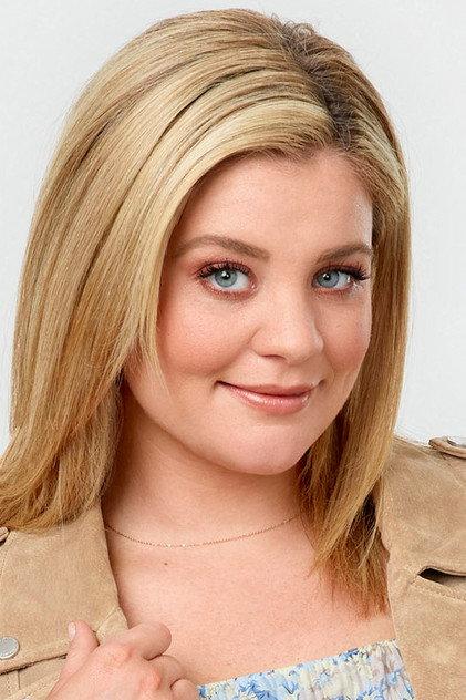 Lauren Alaina - Actor Profile Photo