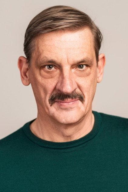 Peter van den Begin - Actor Profile Photo