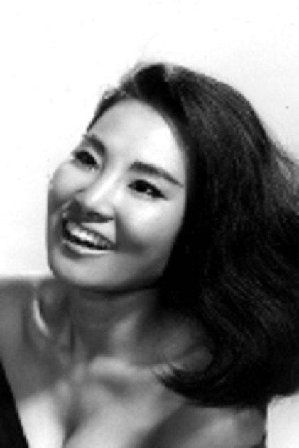 Patti Kim - Actor Profile Photo