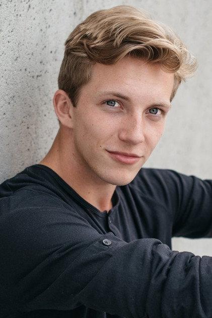 Quinn Hubscher - Actor Profile Photo