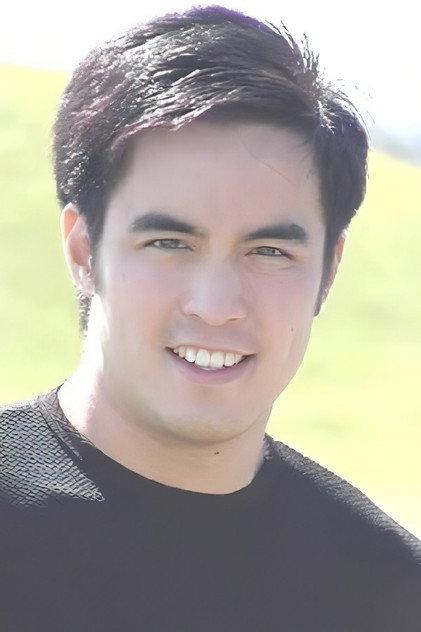 Onemig Bondoc - Actor Profile Photo