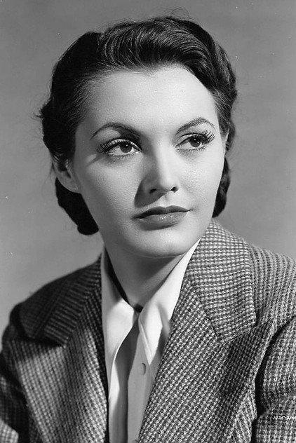 Kay Sutton - Actor Profile Photo