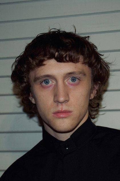 Andrew McVey - Actor Profile Photo
