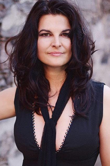 Isabelle Champeau - Actor Profile Photo