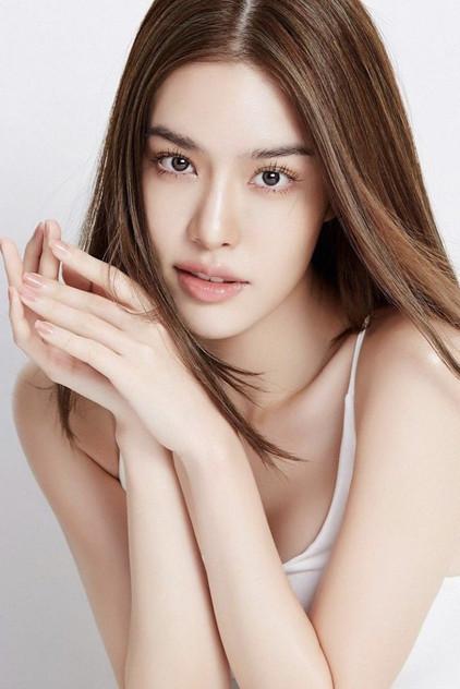Karnklao Duaysienklao - Actor Profile Photo