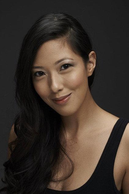 Vanessa Vanderstraaten - Actor Profile Photo