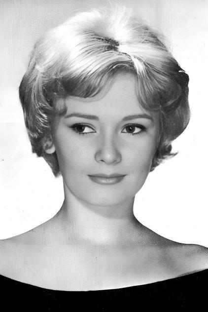 Anna Gaylor - Actor Profile Photo