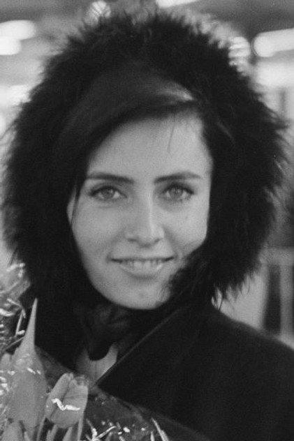 Janine Magnan - Actor Profile Photo