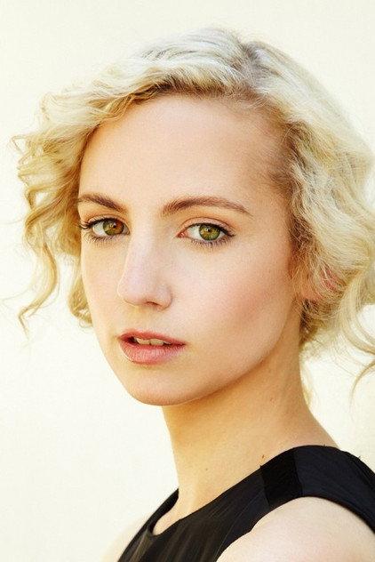 Clementine Mills - Actor Profile Photo