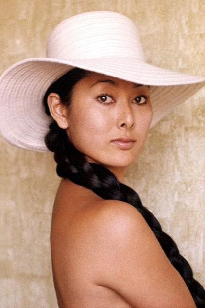 Adele Yoshioka - Actor Profile Photo