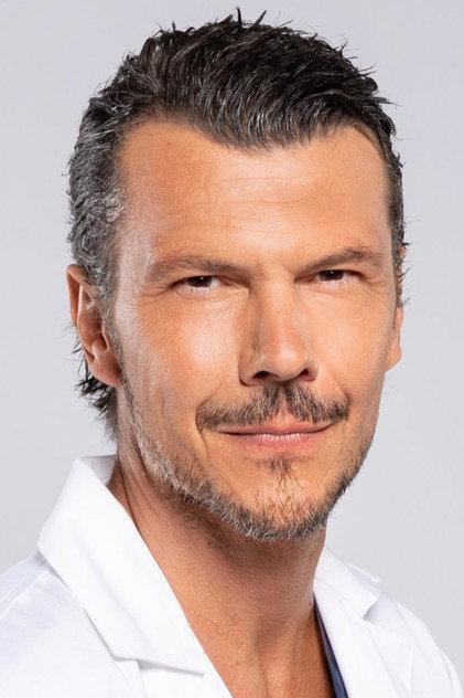 Ioannis Papazisis - Actor Profile Photo