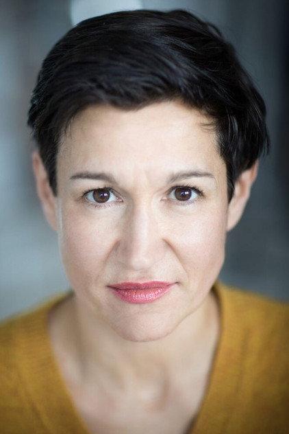 Iris Minich - Actor Profile Photo