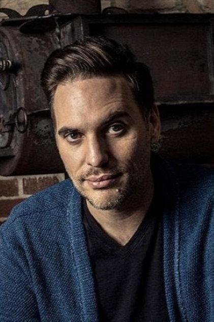 Curtis Gwinn - Actor Profile Photo