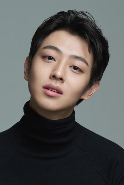 Eun Hae-seong - Actor Profile Photo