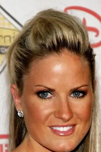 Erica Dahm - Actor Profile Photo
