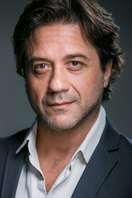 Enrique Arce - Actor Profile Photo