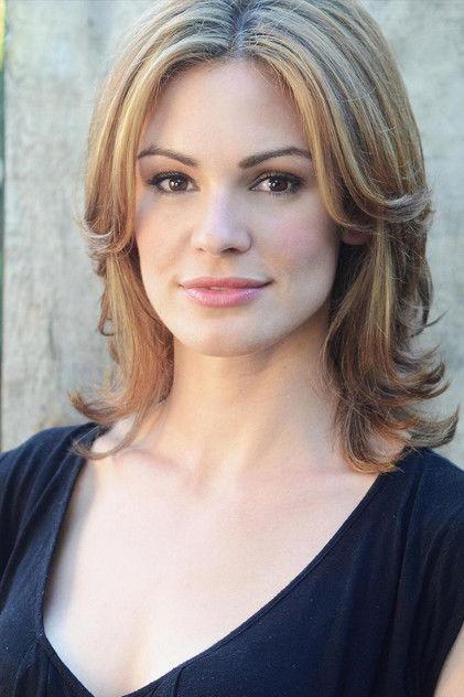 Daisy Betts - Actor Profile Photo