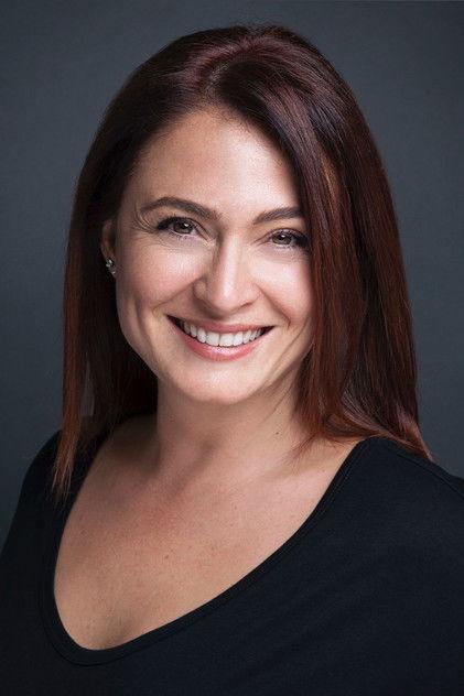 Ceyda Düvenci - Actor Profile Photo