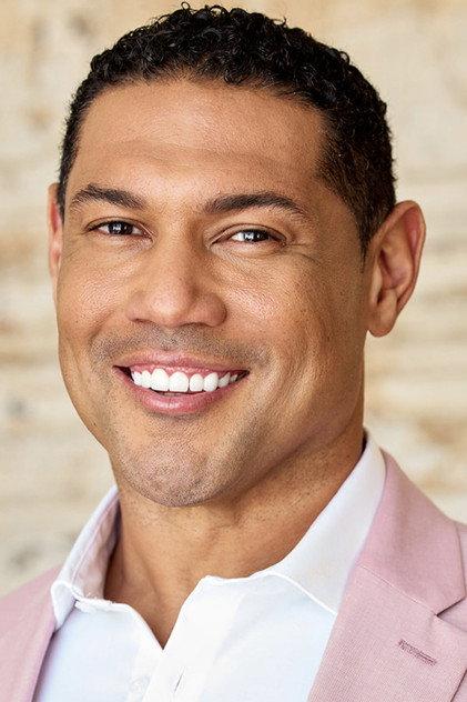 Dan White - Actor Profile Photo