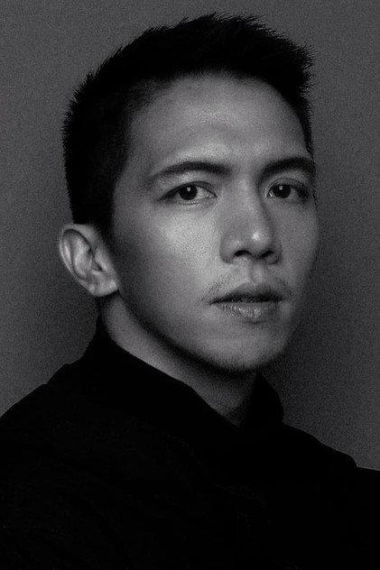 Gio Gahol - Actor Profile Photo