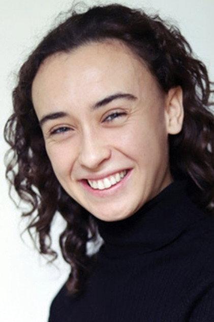 Louisa Chas - Actor Profile Photo