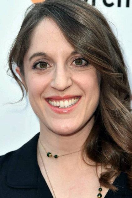 Alicia Van Couvering - Actor Profile Photo
