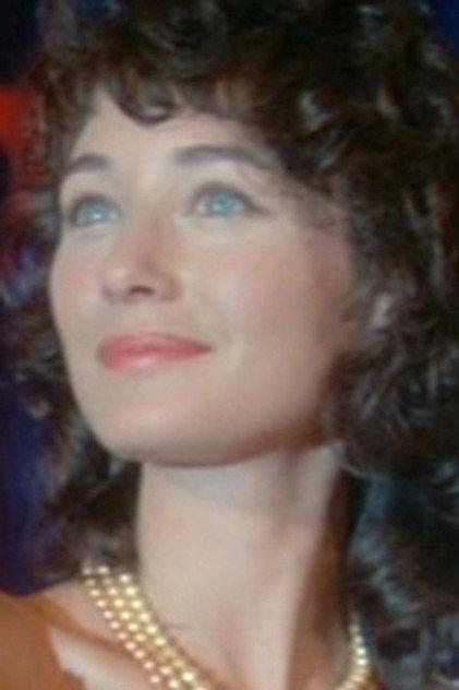 Lisa Schrage - Actor Profile Photo