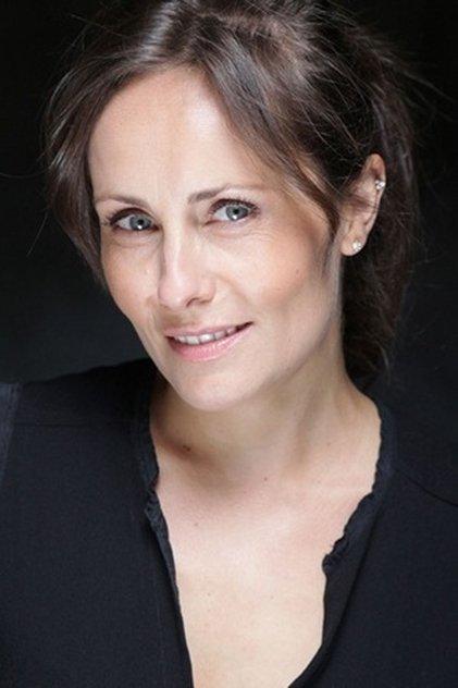 Elisabeth Duda - Actor Profile Photo