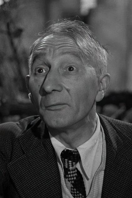 Émile Saint-Ober - Actor Profile Photo