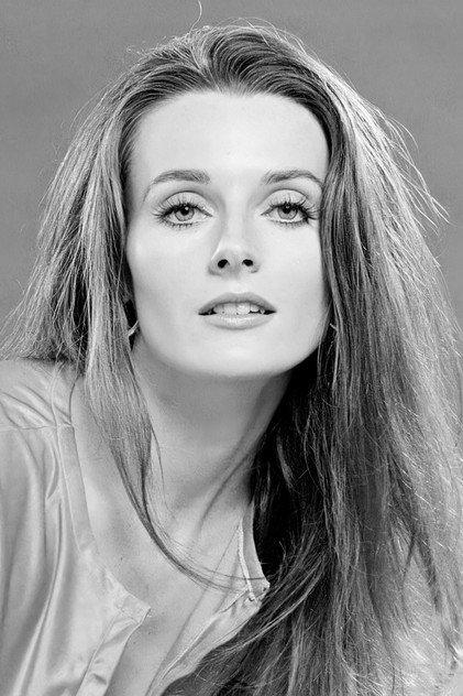 Celeste Yarnall - Actor Profile Photo
