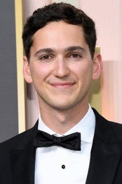 Matthew Friend - Actor Profile Photo