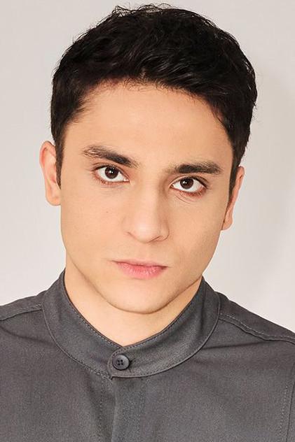 Alexandros Tomadakis - Actor Profile Photo