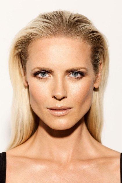 Synnøve Macody Lund - Actor Profile Photo