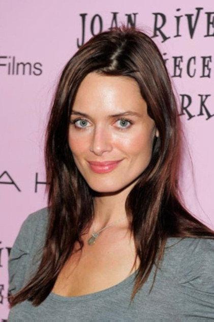 Daniella van Graas - Actor Profile Photo