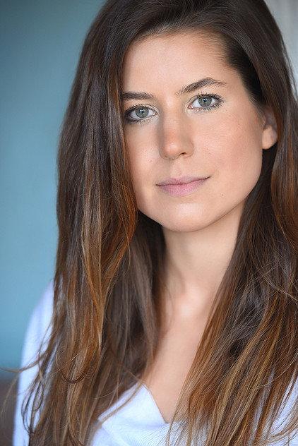 Nora Heschl - Actor Profile Photo