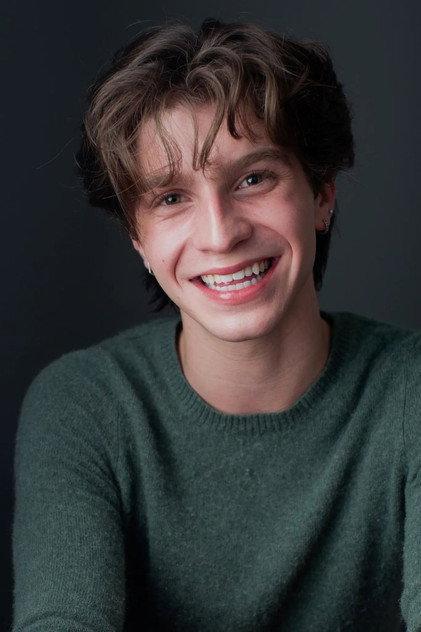Sam Henson - Actor Profile Photo