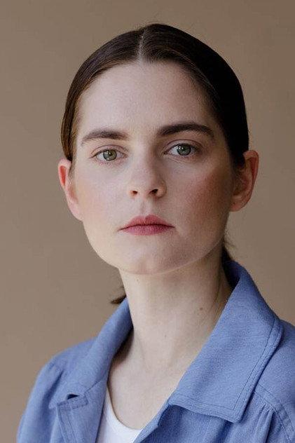 Vanessa Loibl - Actor Profile Photo