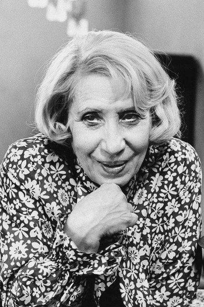 Agnes Kraus - Actor Profile Photo