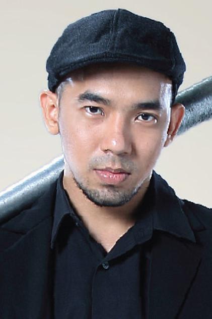 Very Tri Yulisman - Actor Profile Photo