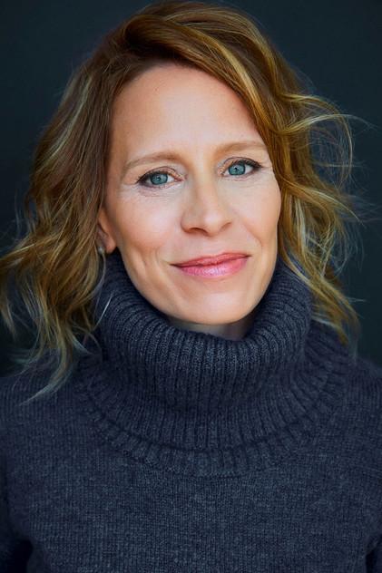 Kelly Dealyn - Actor Profile Photo