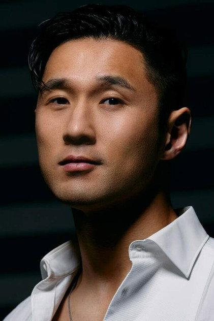 Julian Zhu - Actor Profile Photo