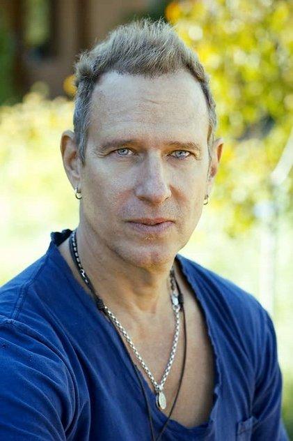 Loren Haynes - Actor Profile Photo