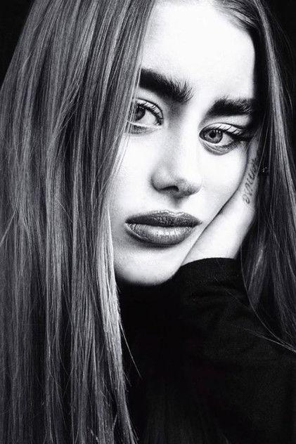 Alli Hart - Actor Profile Photo