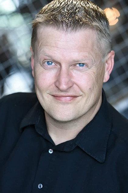 Brian Landis Folkins - Actor Profile Photo