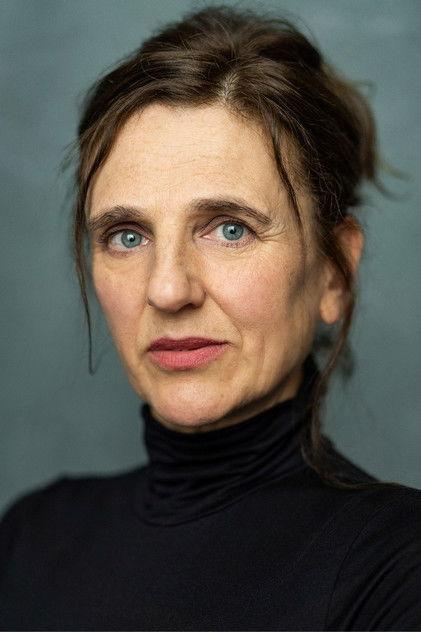 Elizabeth Hill - Actor Profile Photo